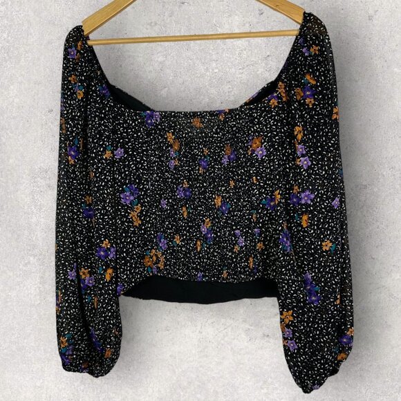 ASTR Shirred Puff Sleeve Sweetheart Neck Floral Smocked Top Size Medium Boho M - Picture 6 of 16